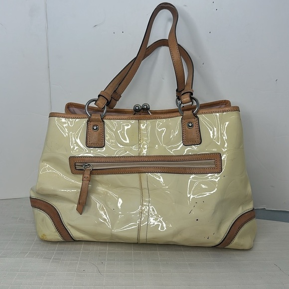 Coach Peyton Embossed Yellow Patent & tan Leather Bag, F23722 - Picture 4 of 12